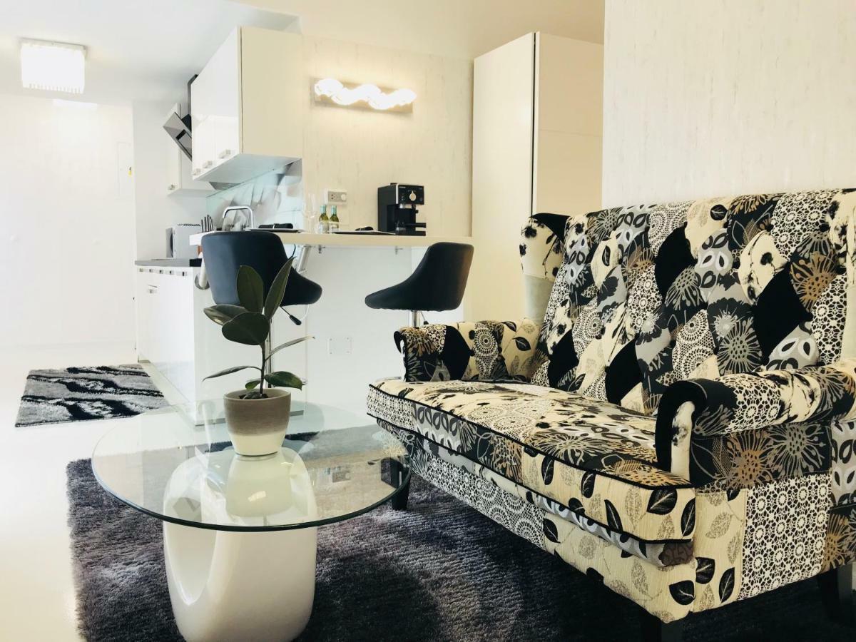 Apartmani Beril Lux โรวีน ภายนอก รูปภาพ